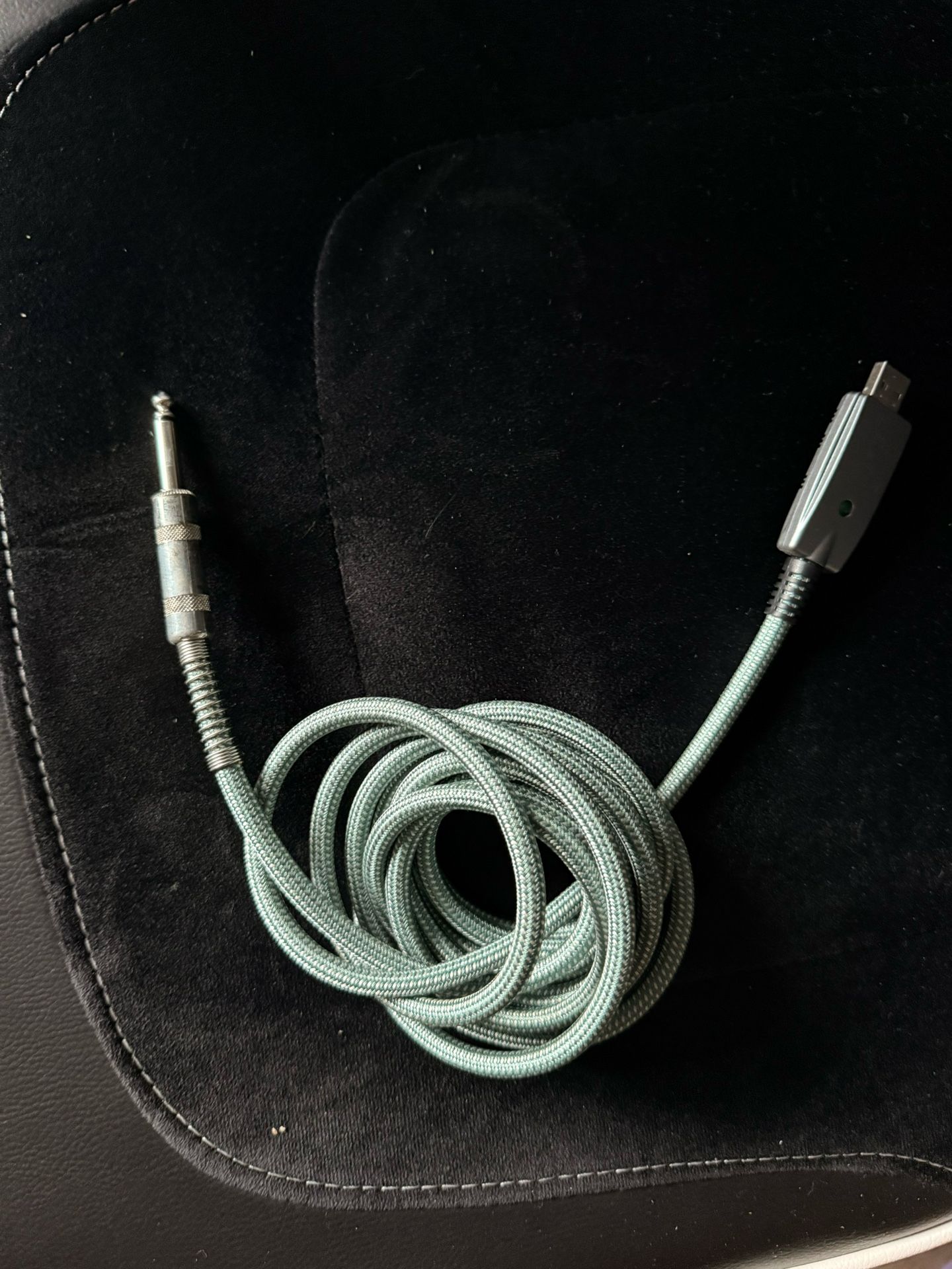Guitar Cable (USB)