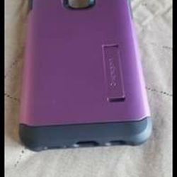 Purple otter box Samsung galaxy s9 plus edge