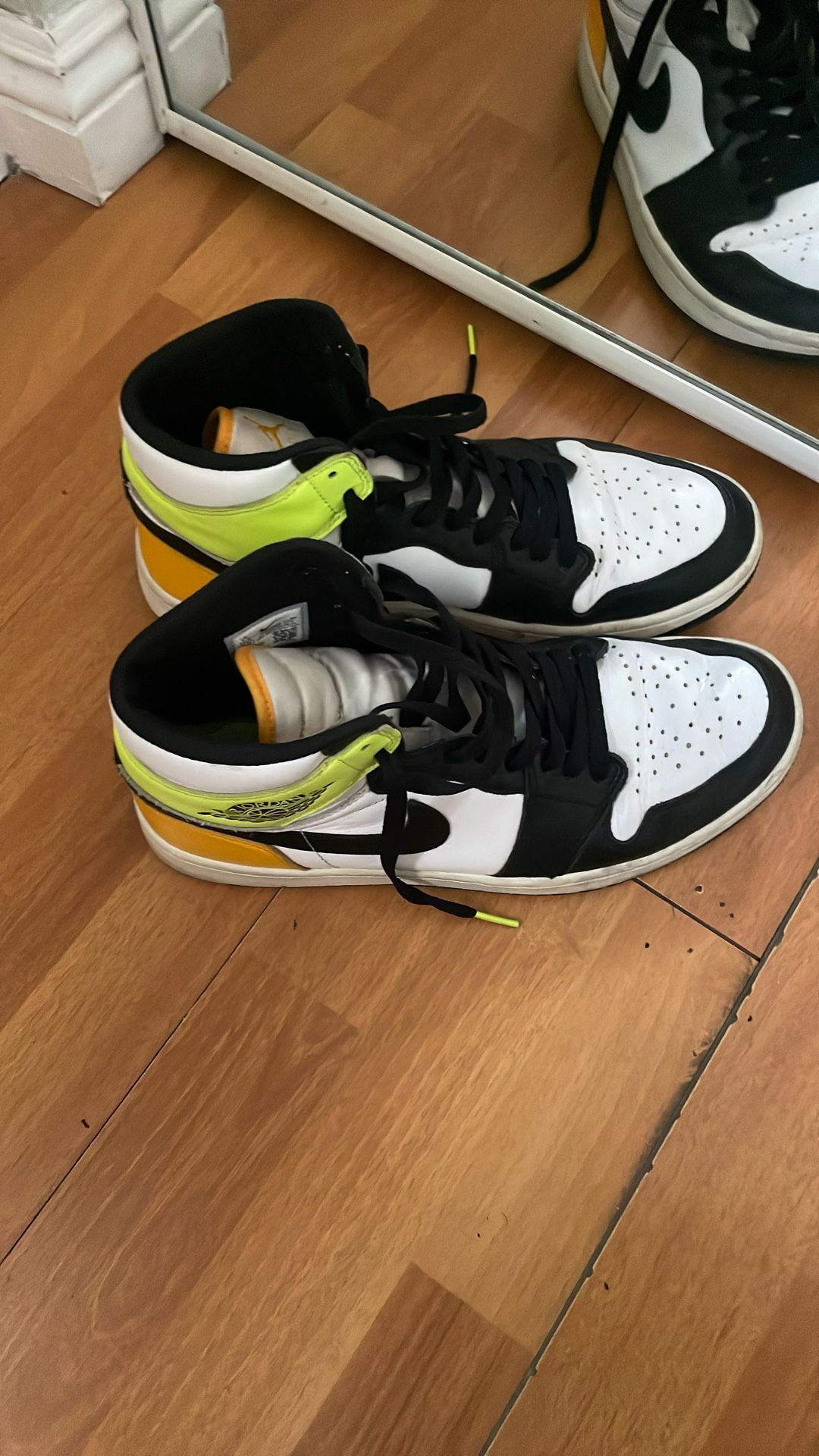Jordan 1 