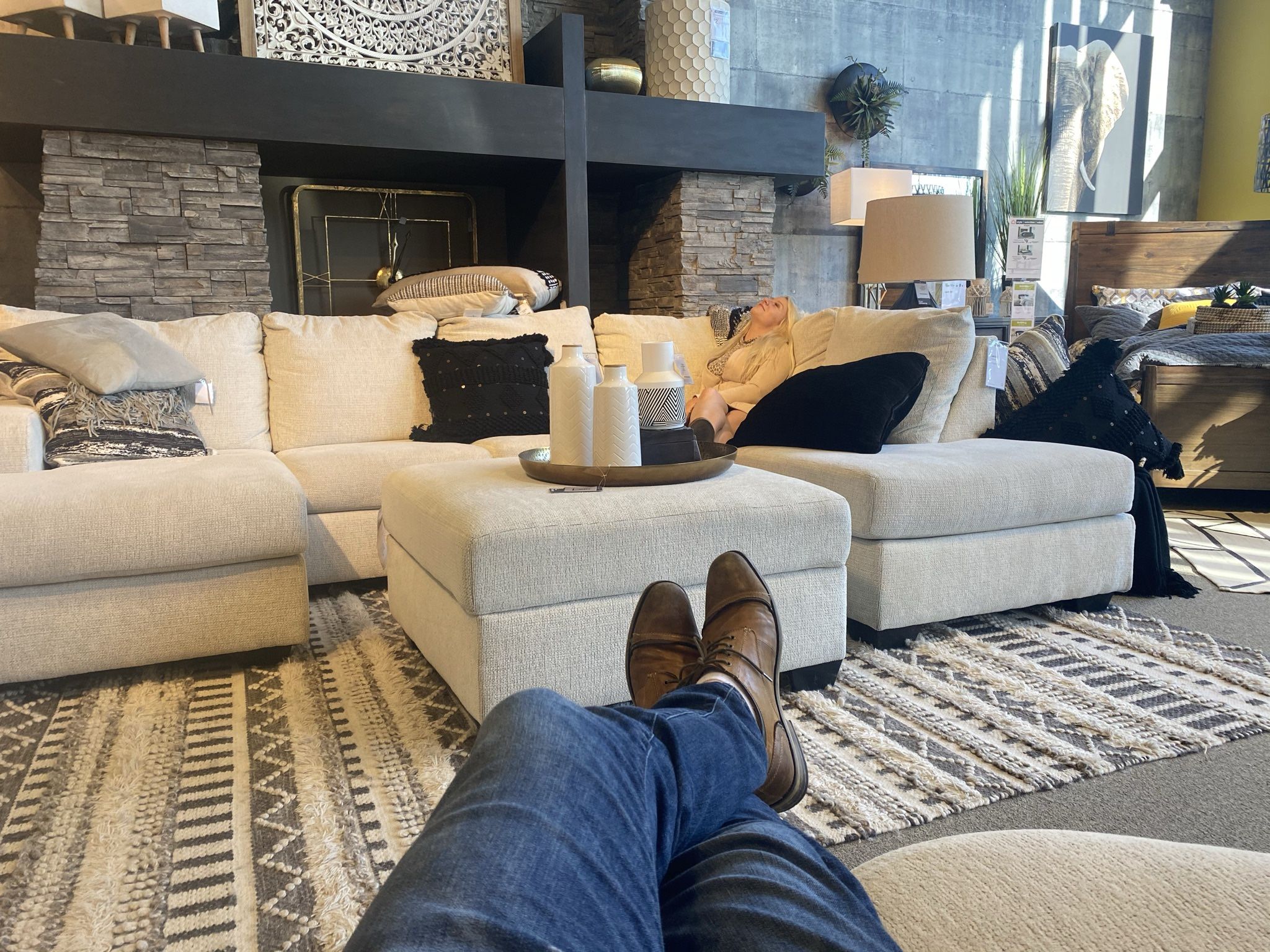 Camden Couch 2 Piece Sectional With Chase