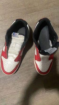 Size 9 Nike dunks
