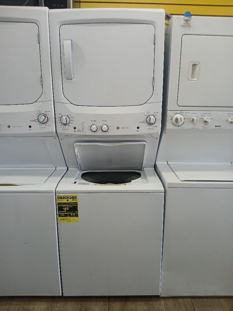 GE Stackable Electric 220v Washer Dryer Auto Sensing Dry In Excellent Condition