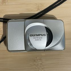 Olympus Infinity Stylus Zoom 140 35mm Film Camera - Tested Works  Flash zoom shutter all working. Film tested