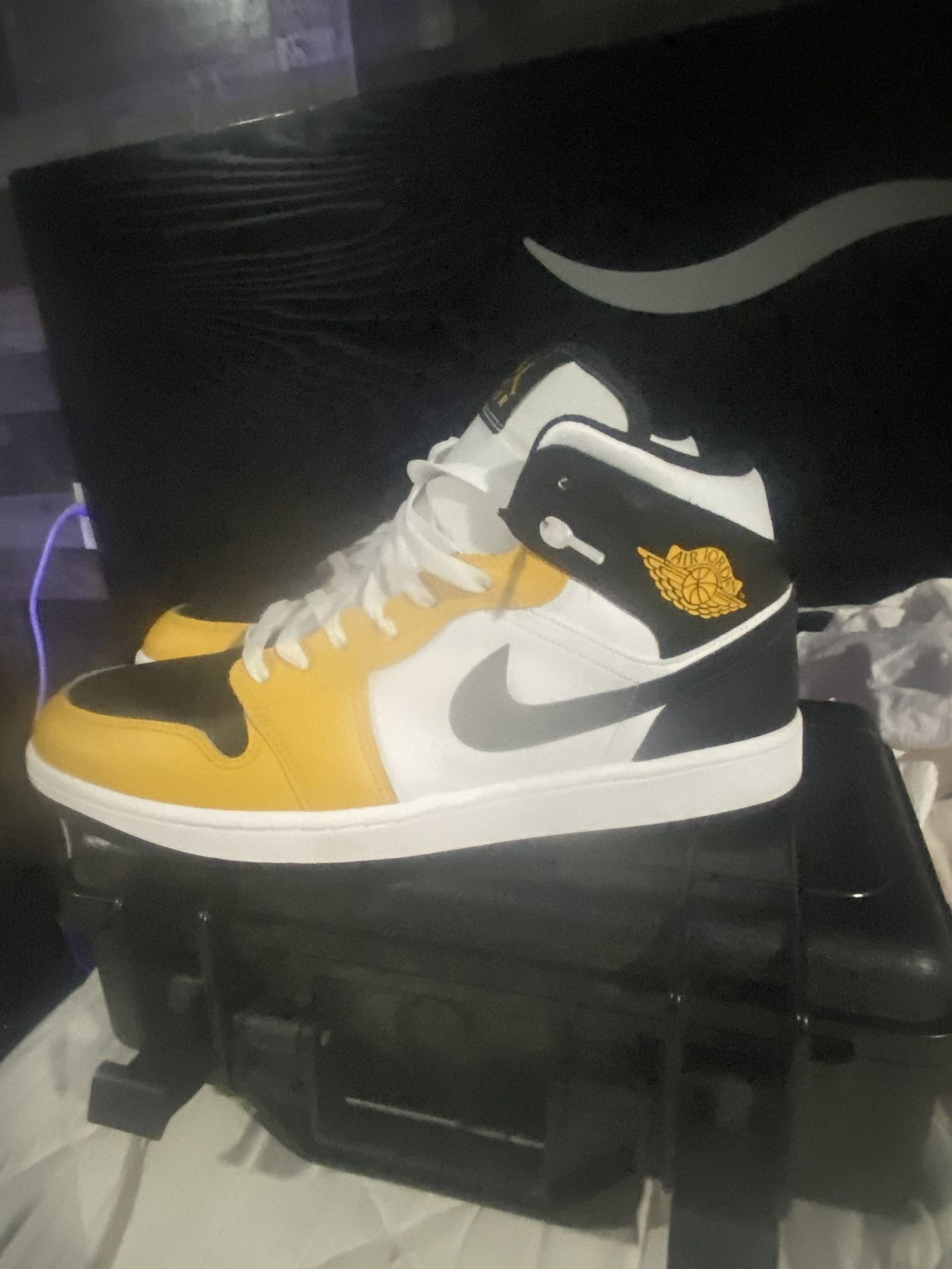 Jordan 1 