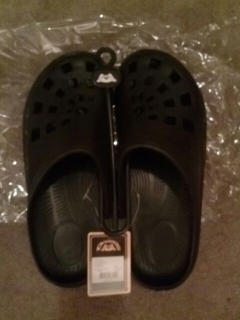 Clogs brand doggers