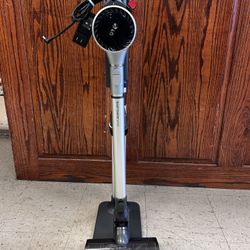 LG Cord Zero A9 Cordless Vacuum 
