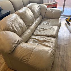 Sofa / Couch