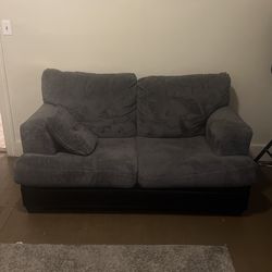 Two Seat Comfy Missing A Pillow Take As Is