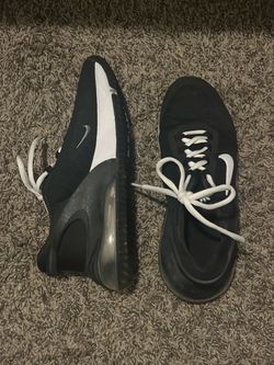 Nike Air Max 270 Black White Sneakers size 6