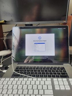 Macbook Pro 2014 SEQUOIA, 15" 16gb ram, 1tb, NEW BATTERY