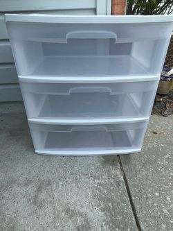 3-Drawer Plastic Storage