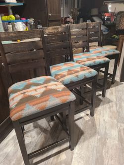 4 Distressed barstools