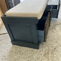 Storage Bench w/ Cushion & Baskets 