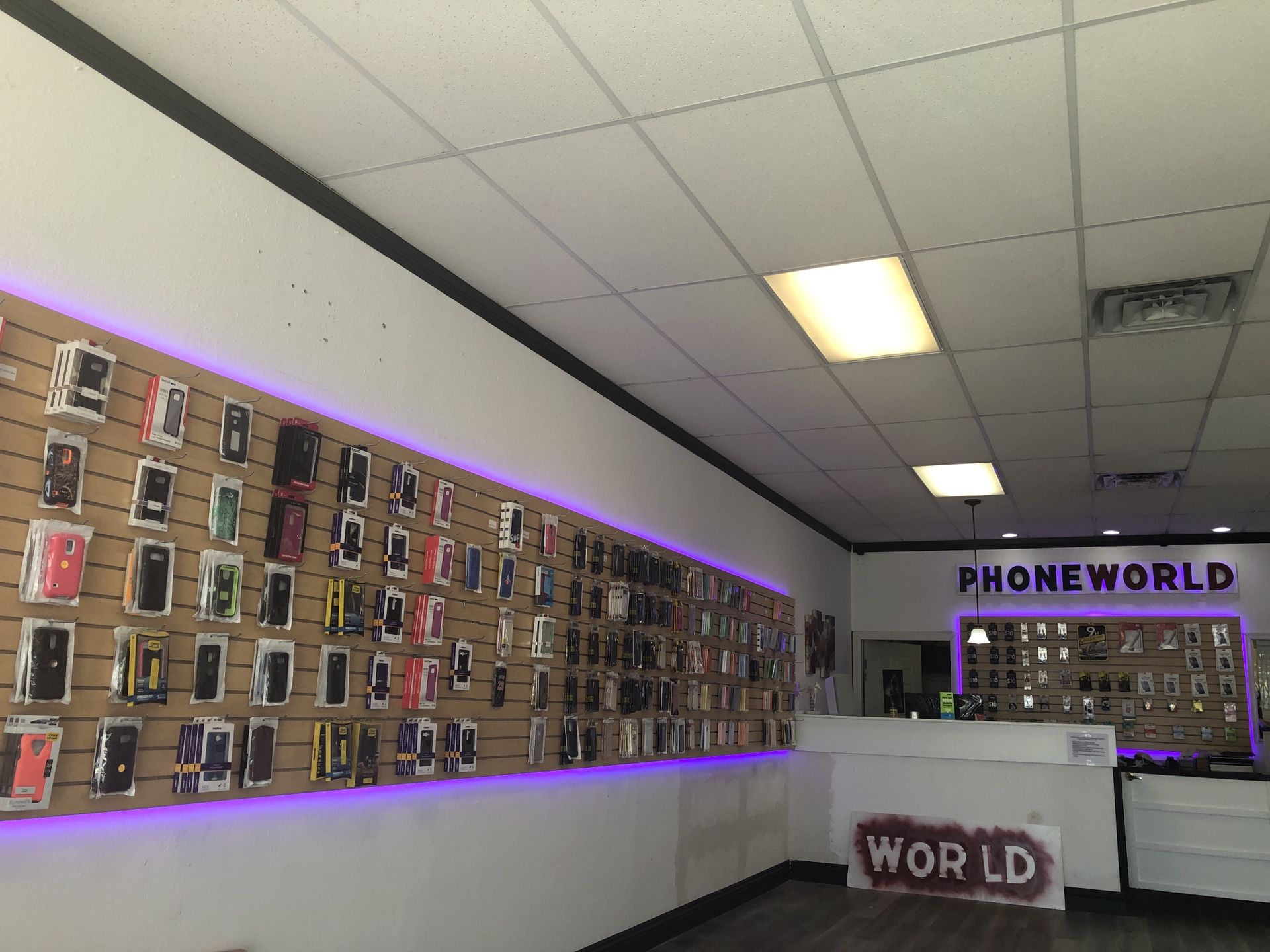 Free accessories at phoneworld Sahara! ðð°â
ð