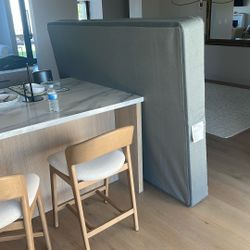 FREE QUEEN BOX FRAME