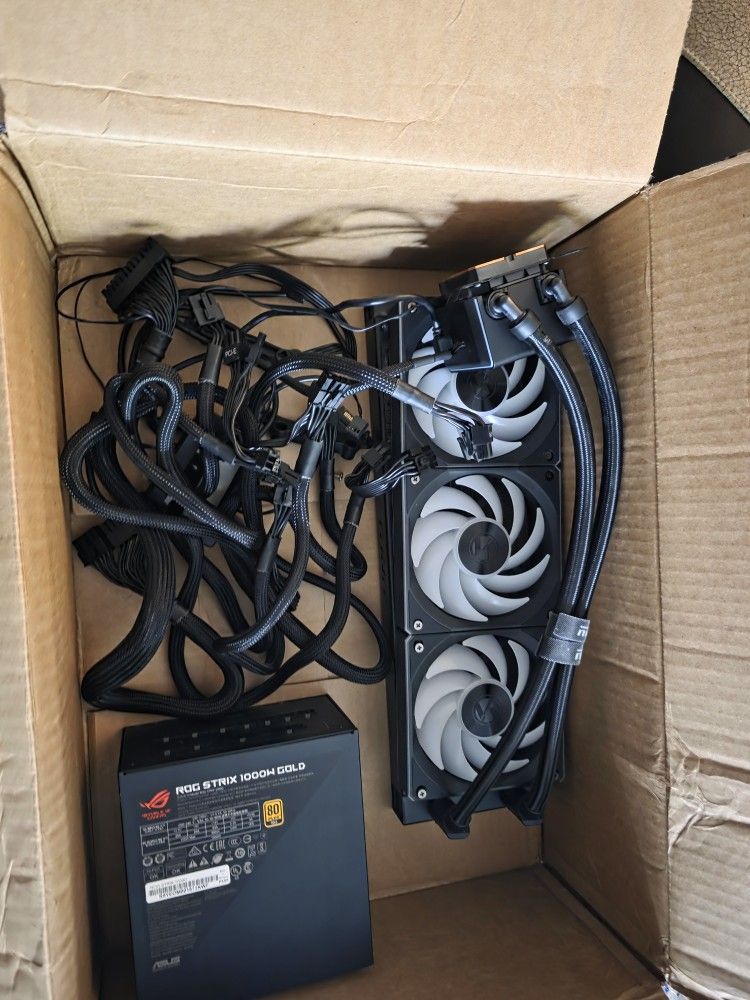 Psu And Aio Lian Li Galahad 