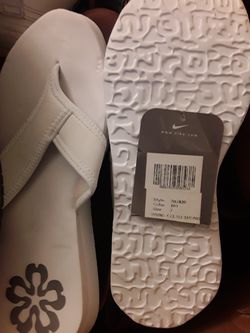 Choose from 3 Different Women NEW Cute Keen Nike Sandals All Size 7