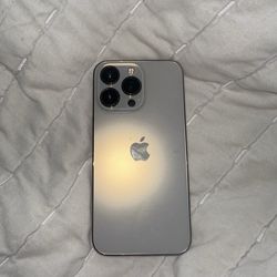 iPhone 13 Pro GOLD