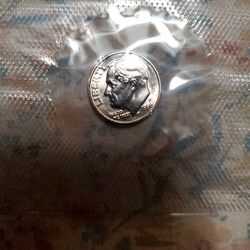 1996 W Dime Low Mintage   With Mint Set 