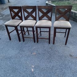 4 Wooden Stools 