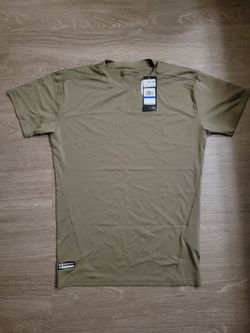 UNDER ARMOUR COMPRESSION HEATGEAR LARGE & EXTRA LARGE!