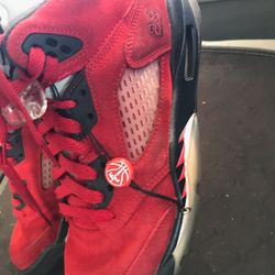 Woman's Jordans Size 6.5 