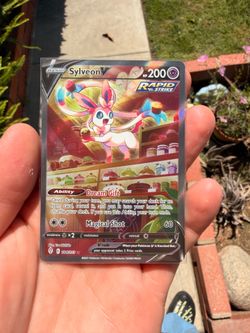 Sylveon V Alt Art 184/203