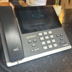 Selling Verizon Desk Phone