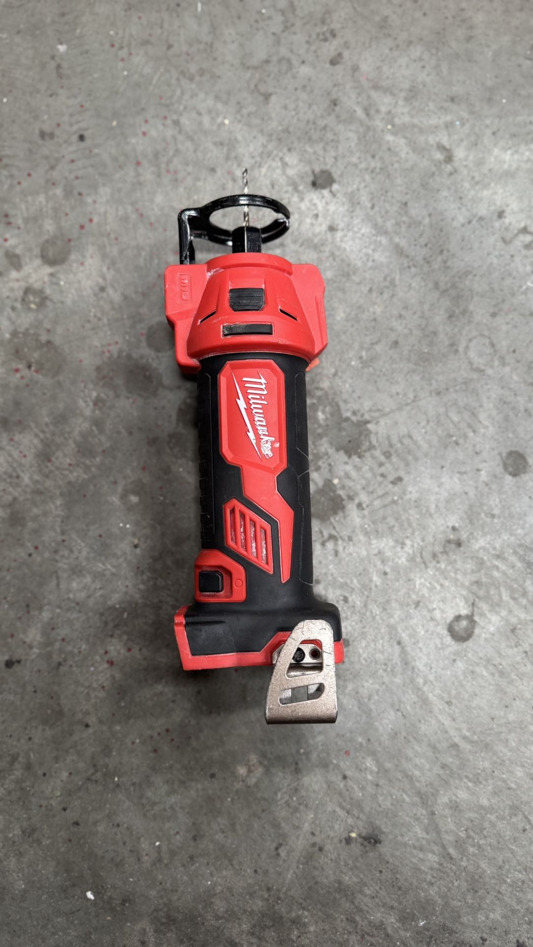 Milwaukee M18 Drywall Cut Out