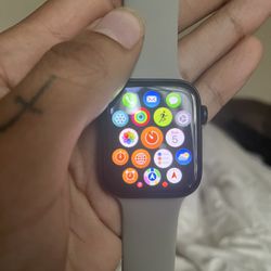 2 Generation Apple Watch 