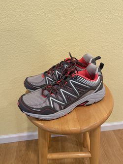 Fila 6 Trail Running Athletic Lightweight Shoe Women's Size 10 for Sale in Issaquah, WA - OfferUp