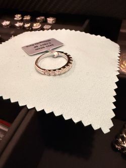 S925 Silver Moissanite Ring 0.76CT size 6 & 8