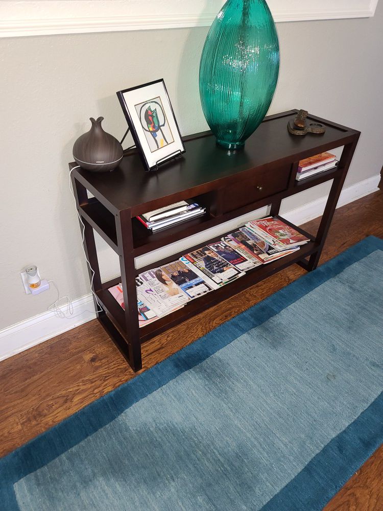 47" CONSOLE TABLE