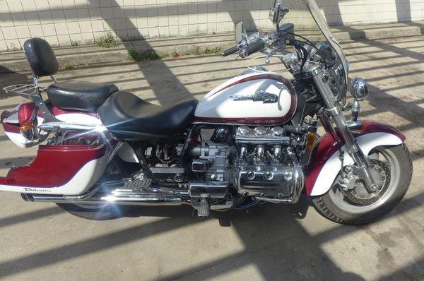 2000 Honda Gl1500ct Valkyrie Tourer