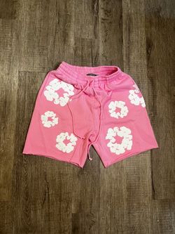 Brand New Denim tear pink/white shorts