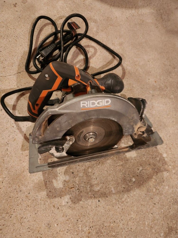 RIDGID Circular Saw