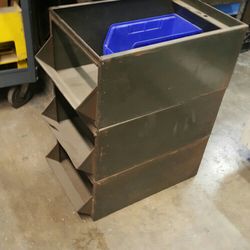 Metal Shelves, Stockable 