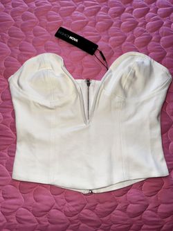 Fashion Nova White Bustier Top – Size M (New) ✨