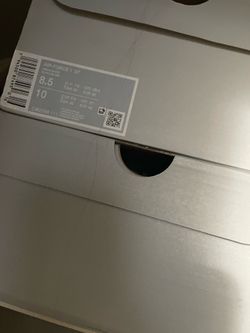 2 pairs of white Air Force Ones size 8.5
