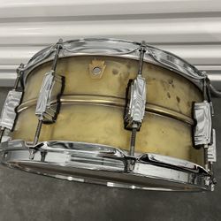 Ludwig Keystone Raw Brass 402 Supraphonic Brass Snare Drum New Condition 