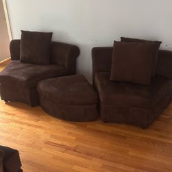Sectional pieces Plus Ottoman