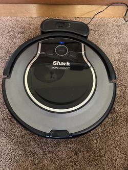 Shark Robot (with original box)