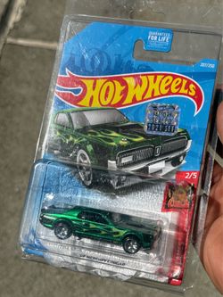 Hot Wheels 68 Mercury Cougar (Super Treasure Hunt)