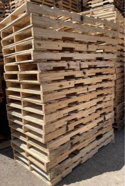 Local wooden pallets for sale