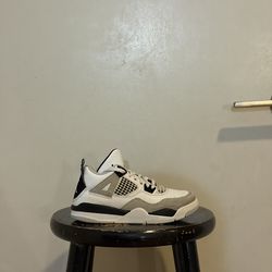 Jordan 4 Military PS 1Y