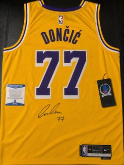 SIGNED LUKA DONCIC JERSEY