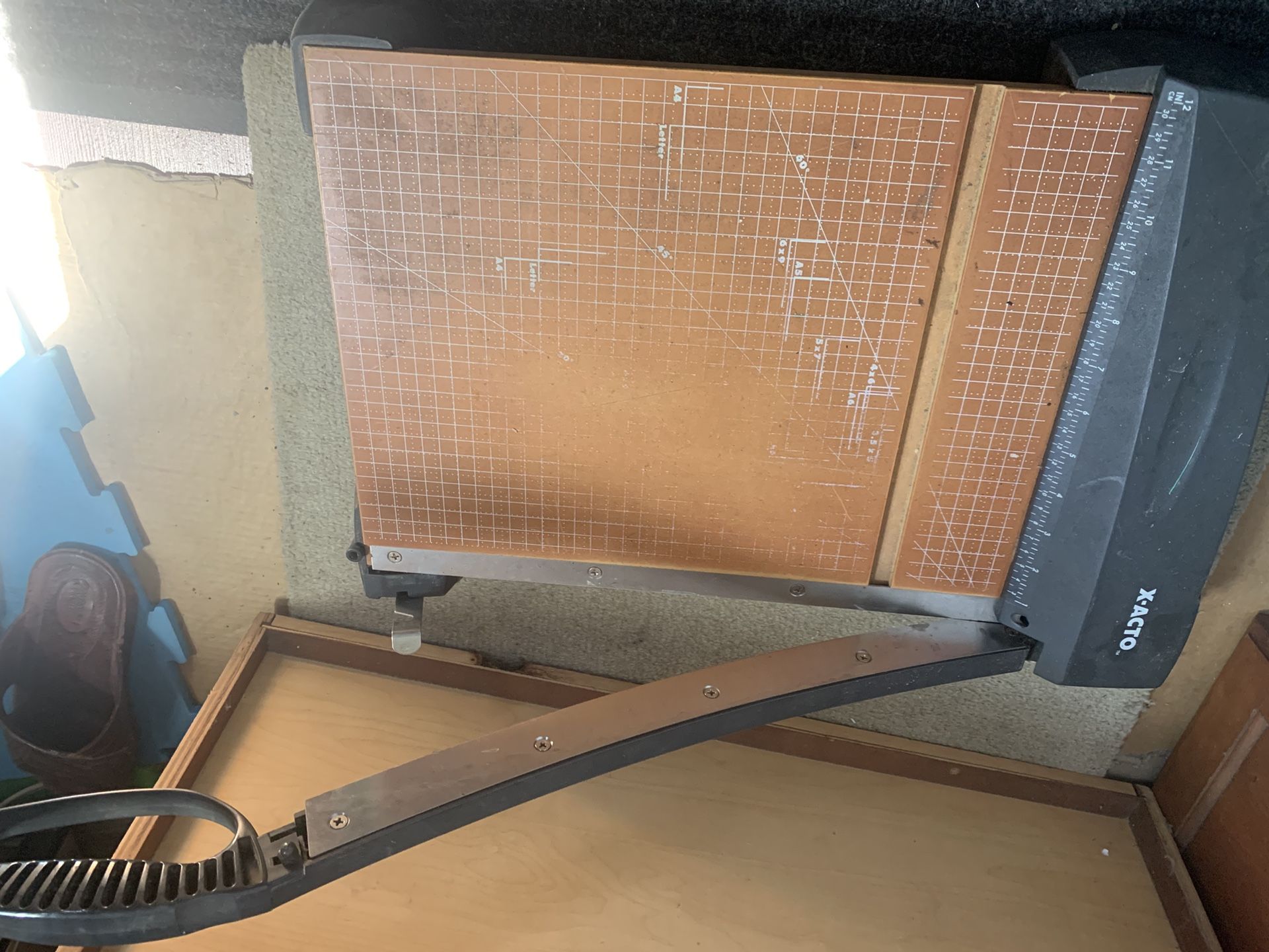 Paper Cutter