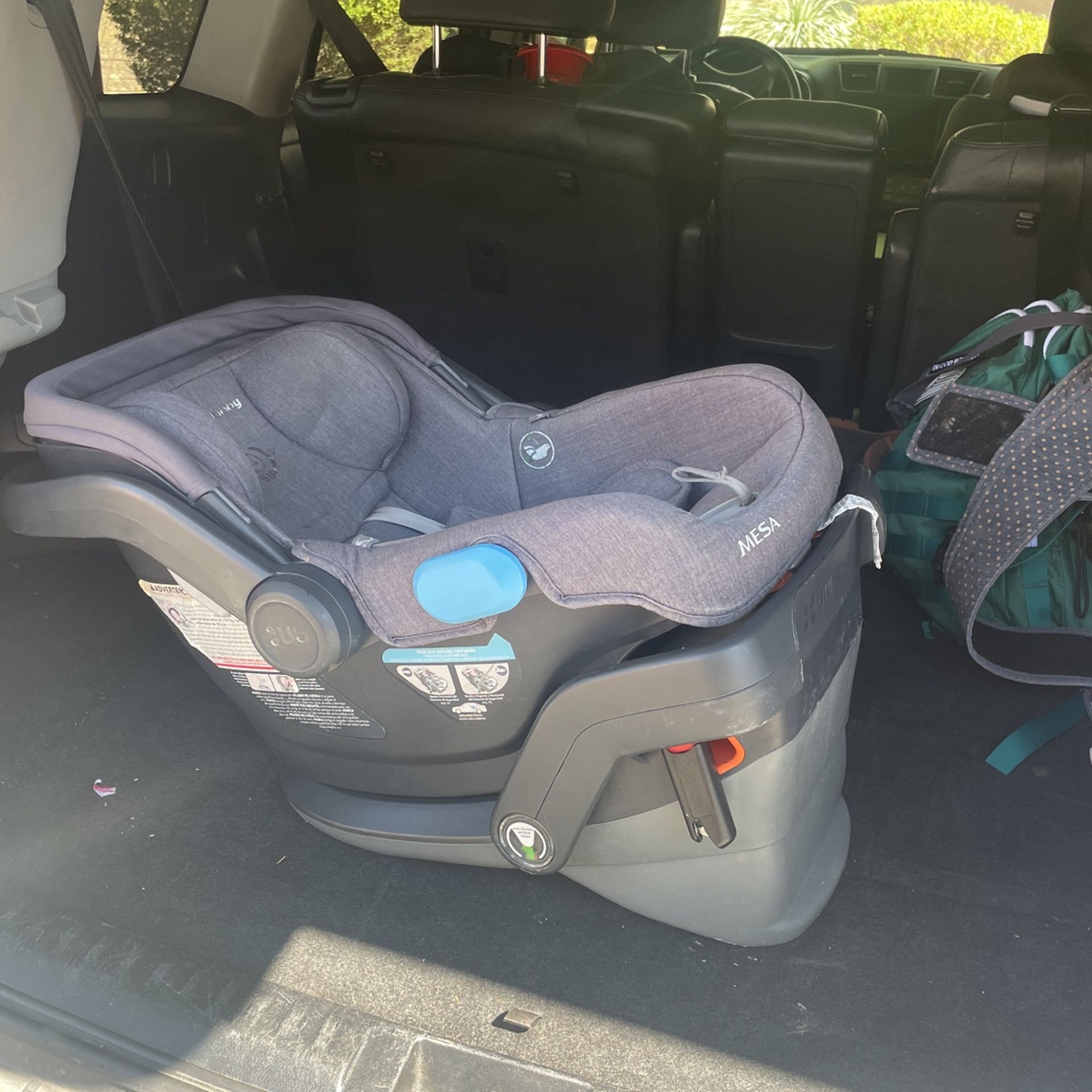 Uppababy Car seat And Base