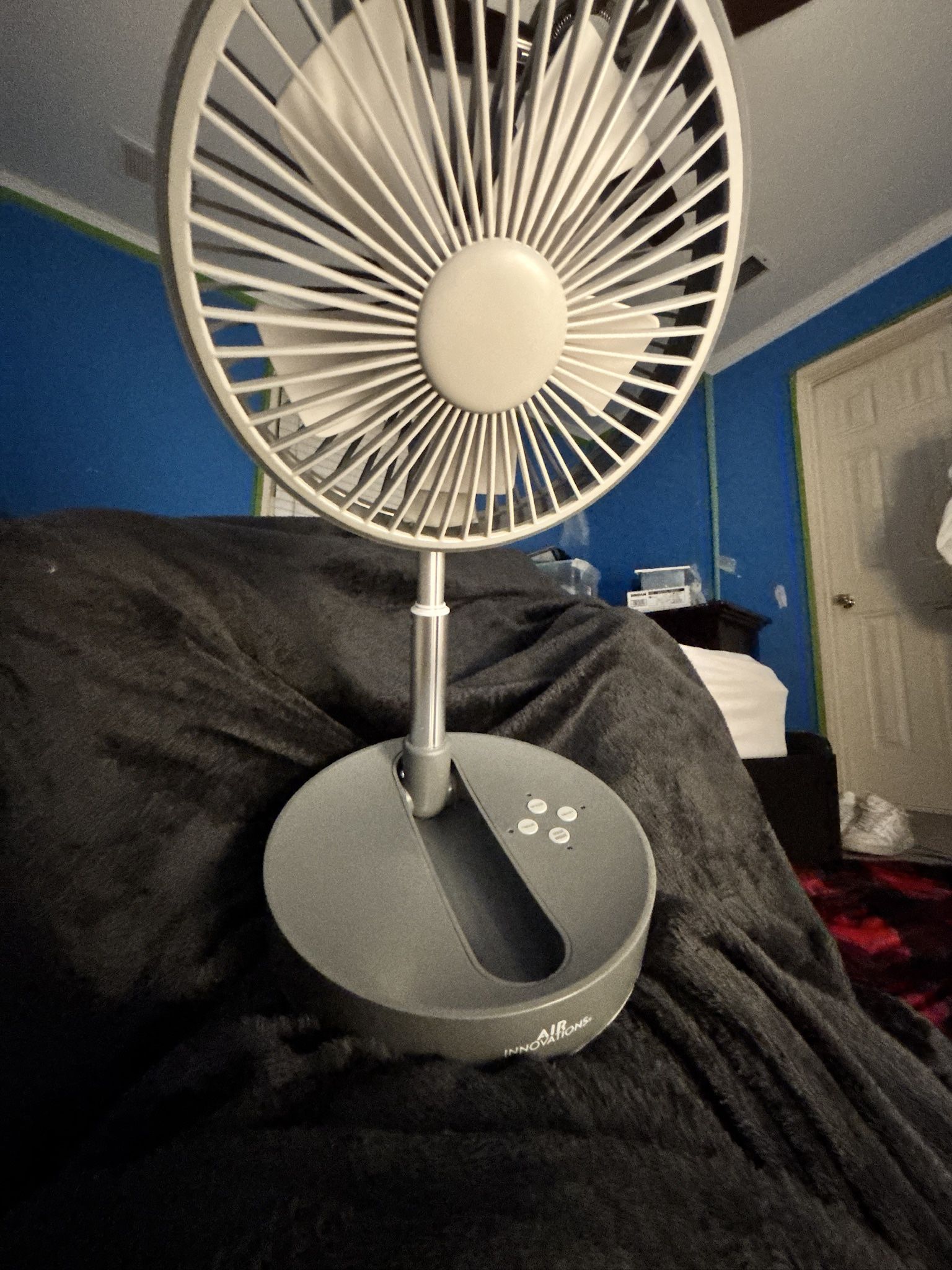 portable fan with charger