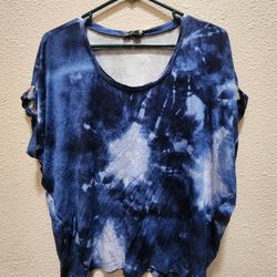 Women's Top And Shorts